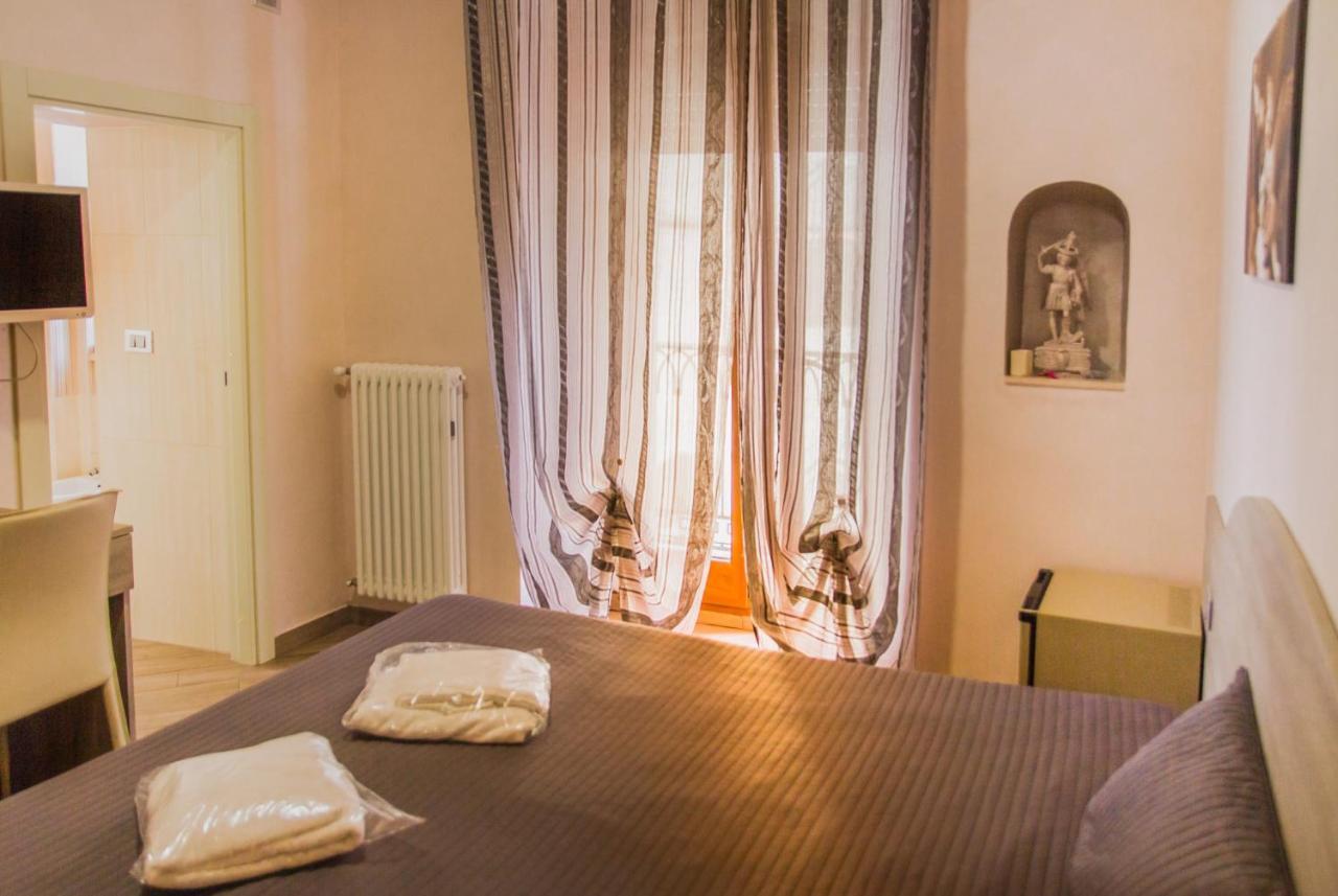 Rooms Gli Arcangeli - Affitti Brevi Italia Monte SantʼAngelo Zewnętrze zdjęcie