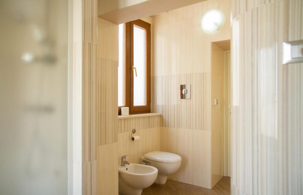 Rooms Gli Arcangeli - Affitti Brevi Italia Monte SantʼAngelo Zewnętrze zdjęcie
