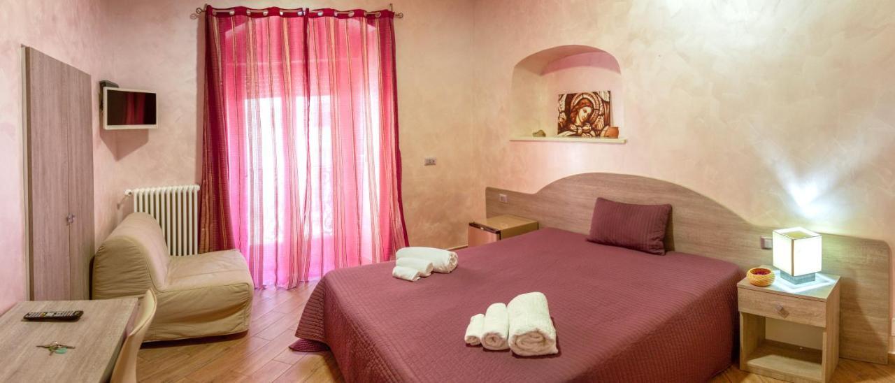 Rooms Gli Arcangeli - Affitti Brevi Italia Monte SantʼAngelo Zewnętrze zdjęcie